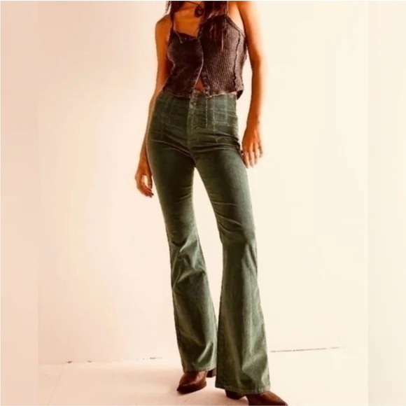 We The Free Jayde Cord Flares Basil Green - Picture 1 of 4